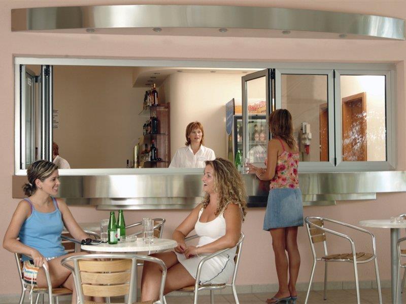 Hotel Brzet Omiš Esterno foto